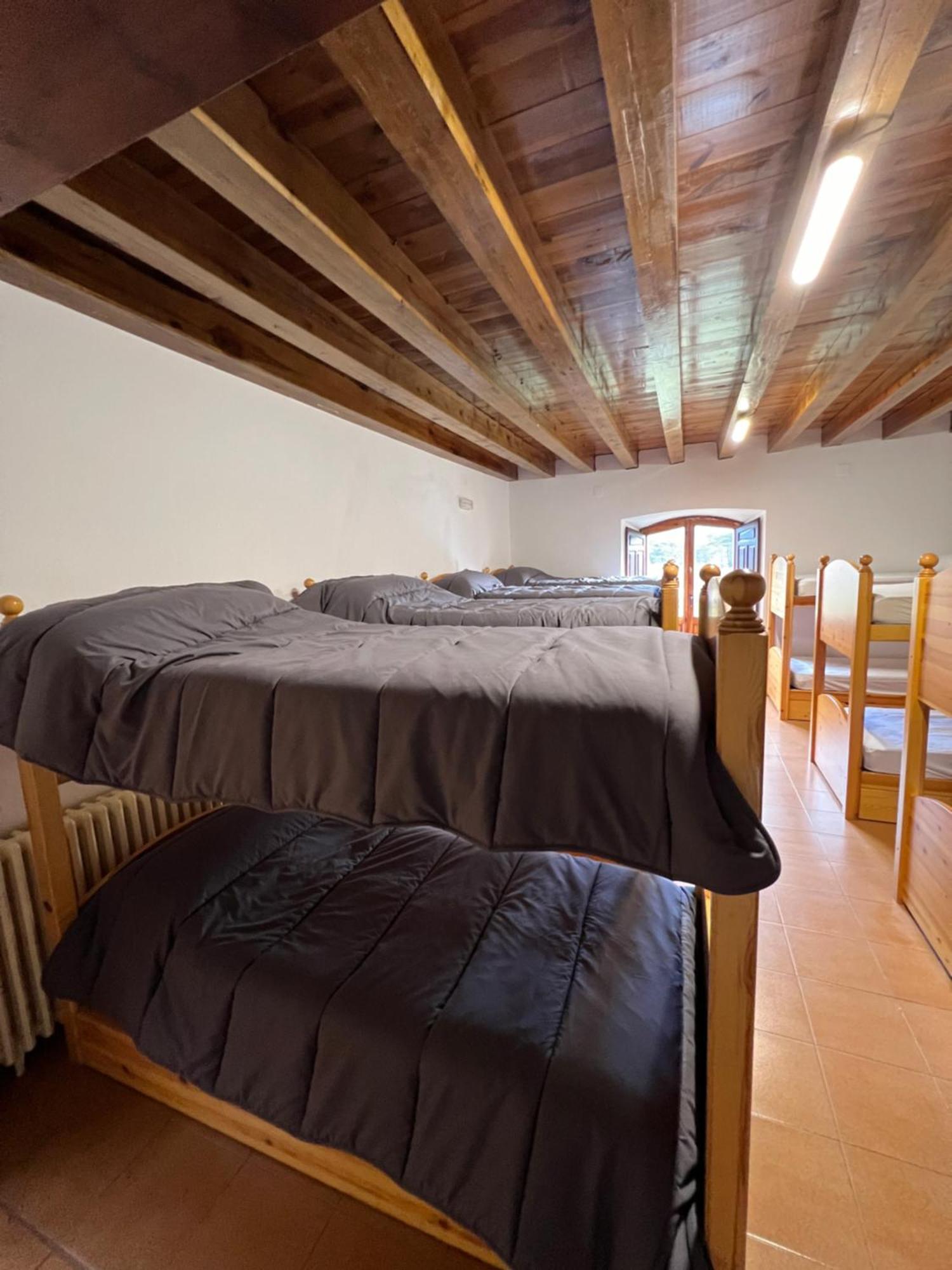 Albergue Pinares - La Casona De Revenga Regumiel de la Sierra Exterior photo